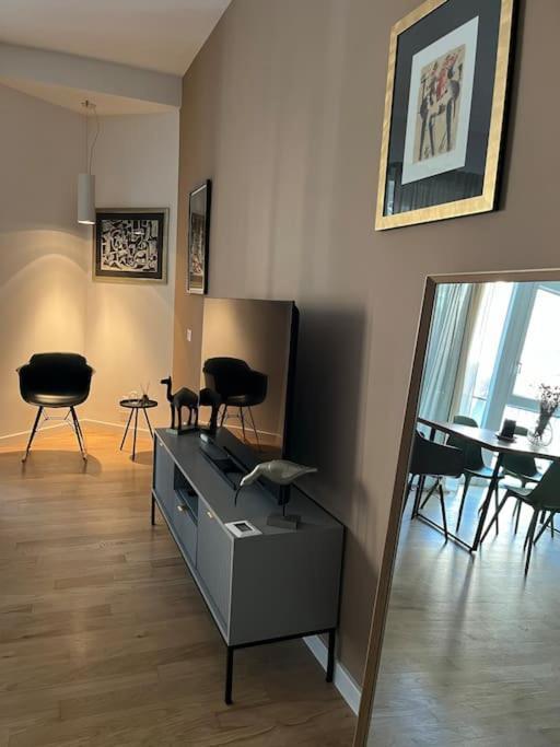 Lml Housing The Place To Be In Рим Екстер'єр фото