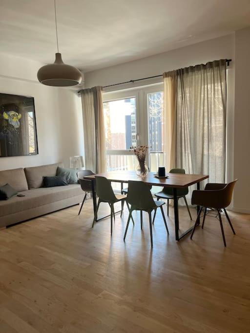 Lml Housing The Place To Be In Рим Екстер'єр фото