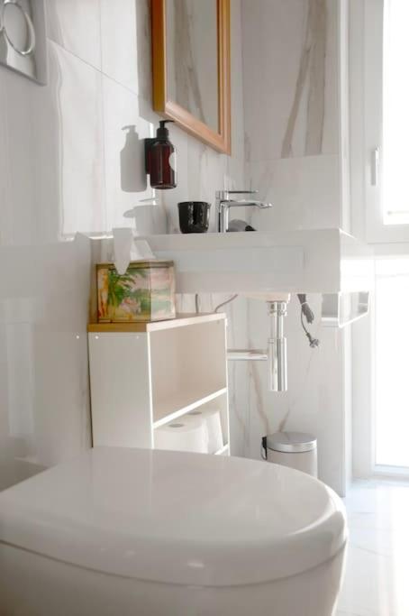 Lml Housing The Place To Be In Рим Екстер'єр фото