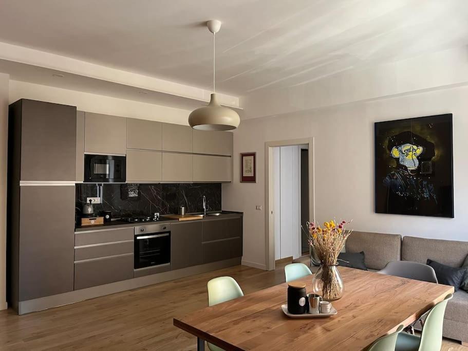 Lml Housing The Place To Be In Рим Екстер'єр фото